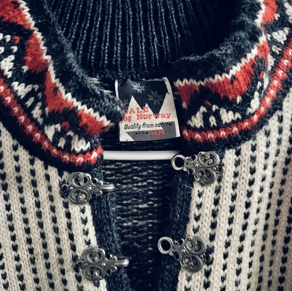Vintage 90s Dale of Norway Wool sweater S Norwegian Men's Nordic sweater - Picture 6 of 9
